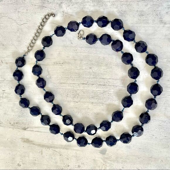 Long dark blue beaded necklace - Picture 2 of 8